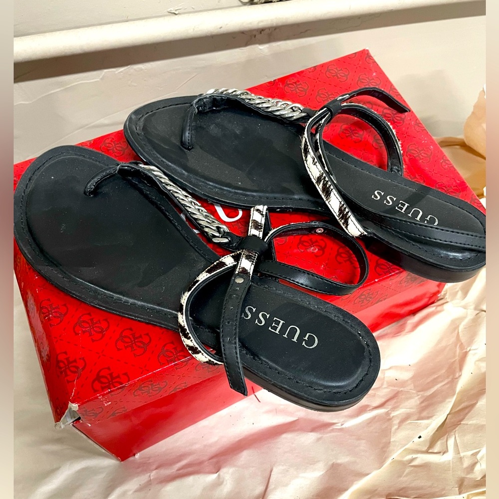 Guess zebra sandals